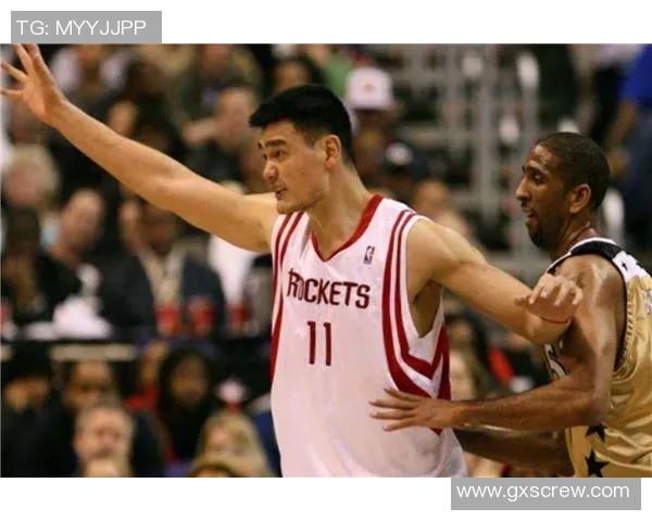 姚明在2008年NBALive游戏中的精彩表现与球迷热情回顾