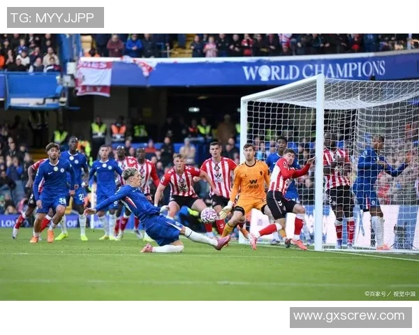 英超激战利物浦主场狂胜皇马4-0补时进球点燃全场激情