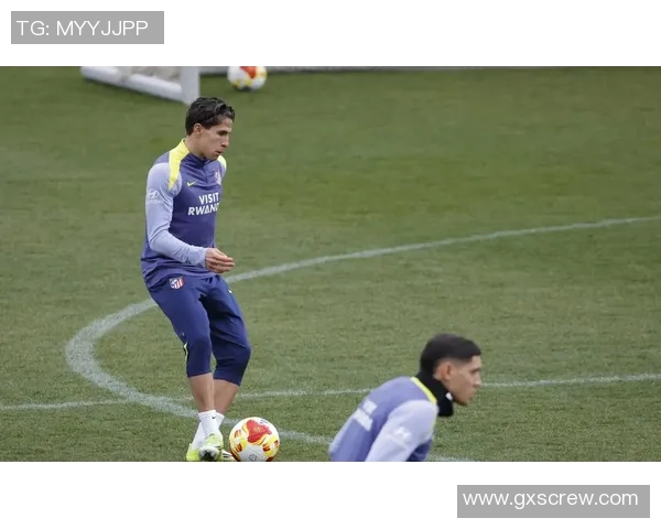 国王杯激战:拜仁狂胜马竞五球大捷战术解析与绝杀瞬间回顾 国王杯激战:拜仁狂胜马竞五球大捷战术解析与绝杀瞬间回顾