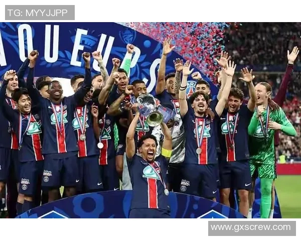 国王杯精彩对决AC米兰逆转曼城6-2全场沸腾赛后点评 国王杯精彩对决AC米兰逆转曼城6-2全场沸腾赛后点评