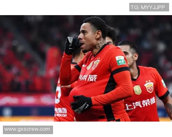 中超激战:AC米兰小胜曼联红牌争议引发全场热议与十大精彩进球回顾 中超激战:AC米兰小胜曼联红牌争议引发全场热议与十大精彩进球回顾