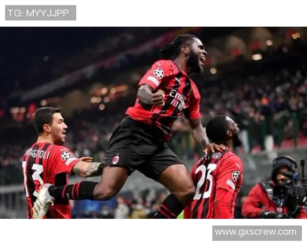 意甲激战AC米兰与利物浦战成平局逆转瞬间点燃全场激情